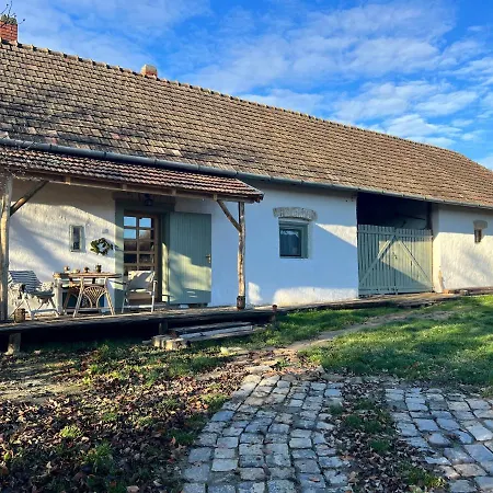 Aracsa Farm Es Vendeghaz Kis Balaton Es Termal Fuerdok Apartment