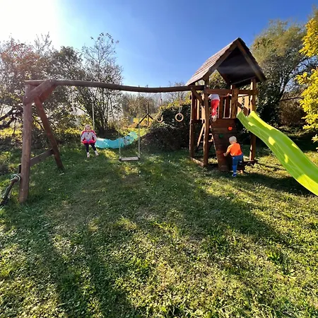 Aracsa Farm Es Vendeghaz Kis Balaton Es Termal Fuerdok Apartmán *